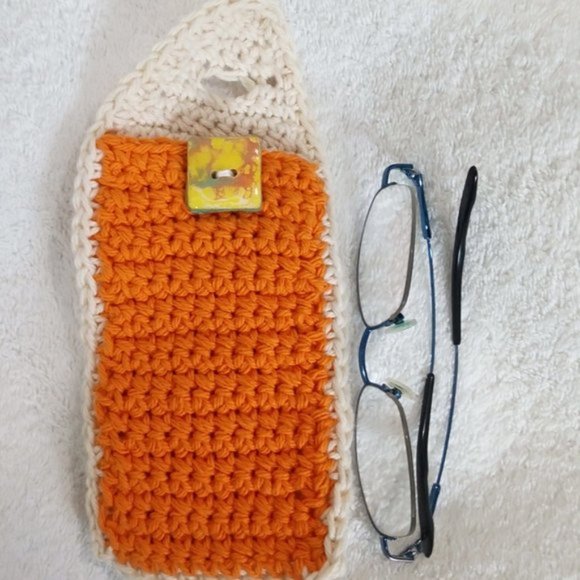 Hand Crafted Crochet Eye Glass Case Orange Hand Painted Resin Button Essential - Picture 4 of 5